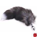 plug-anal-queue-en-fausse-fourrure-gris-et-blanc